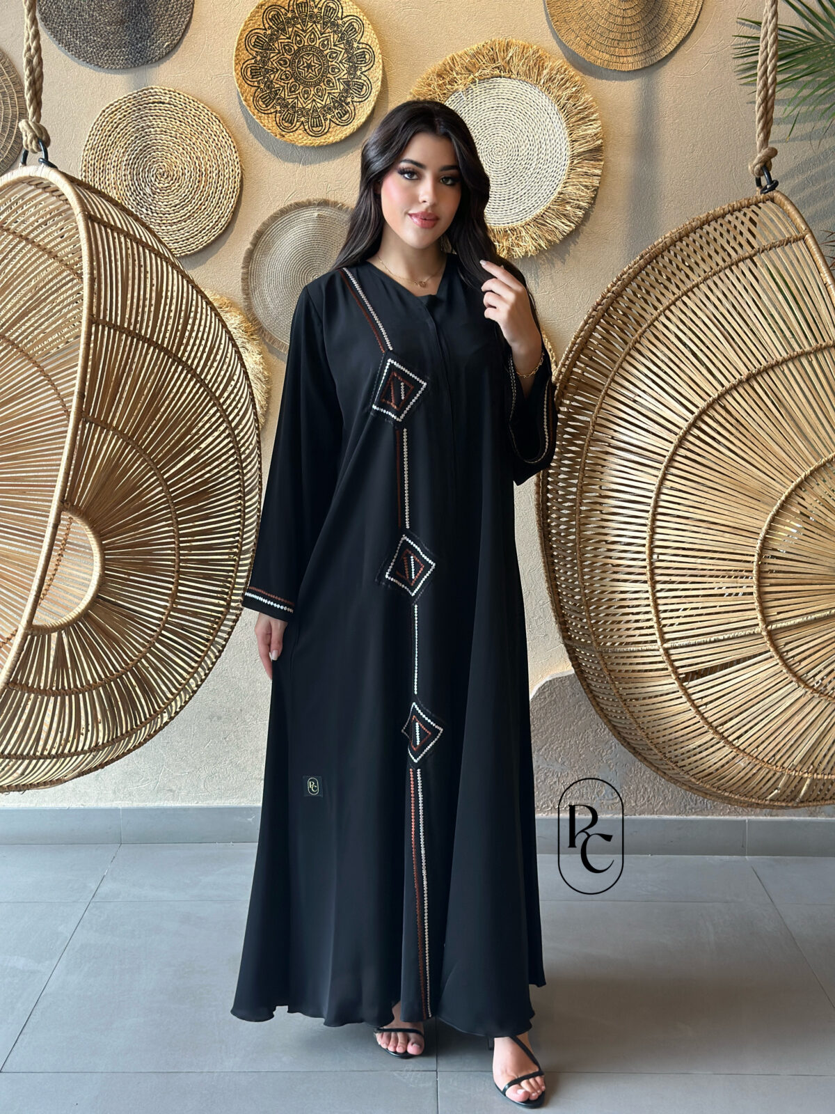 abaya code 048