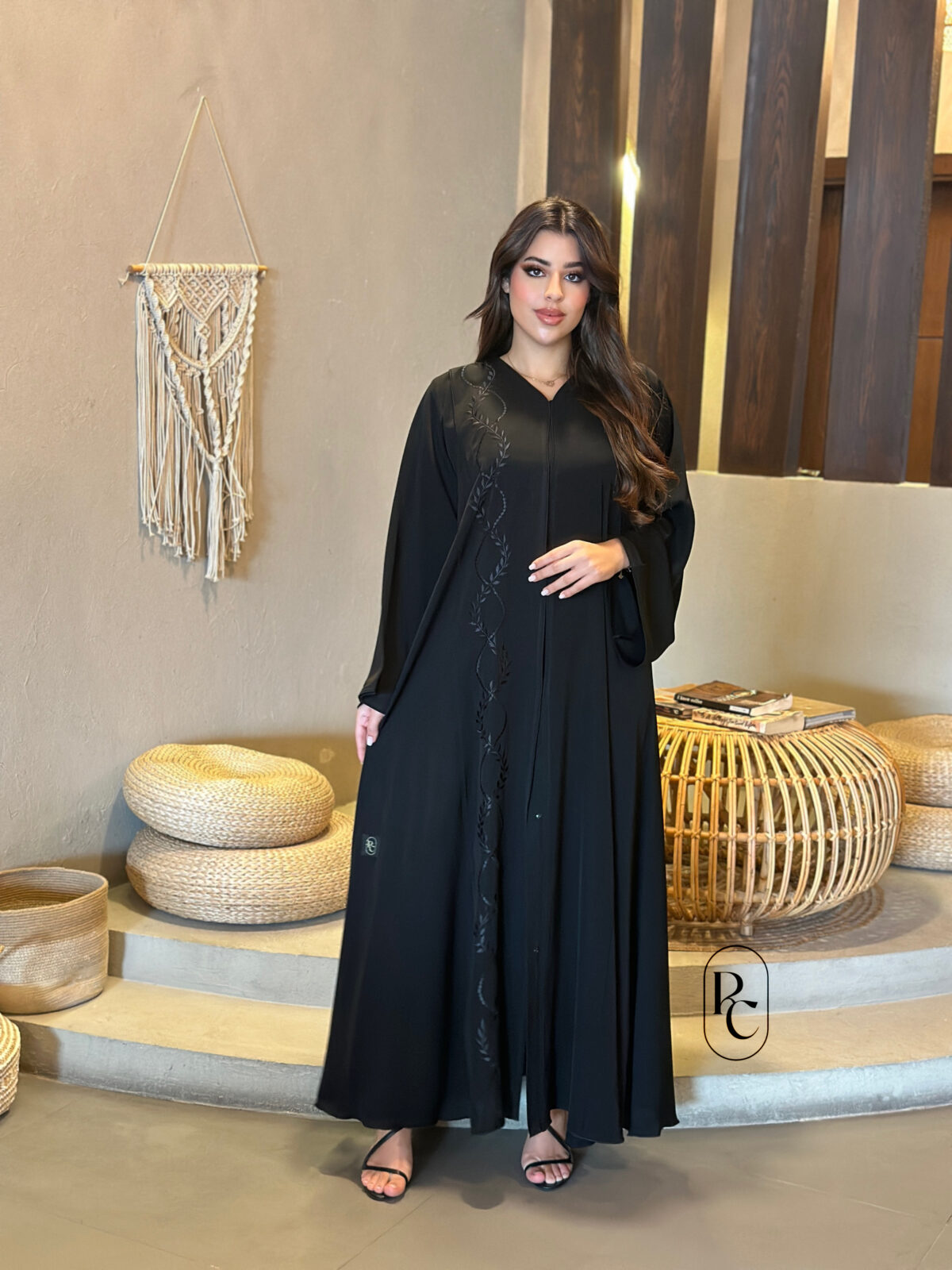 abaya code 050