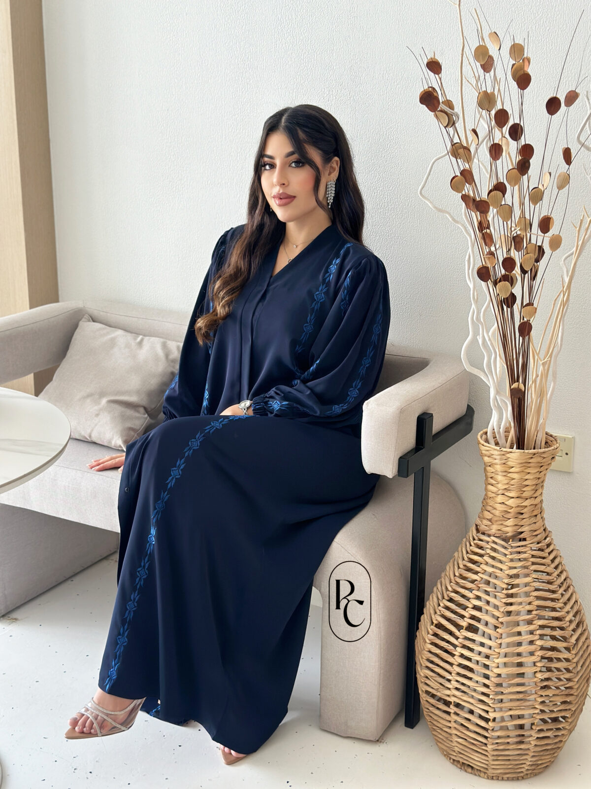 abaya code 052 - Image 4