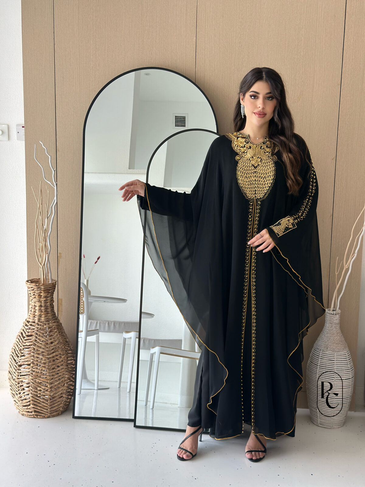 abaya code 055