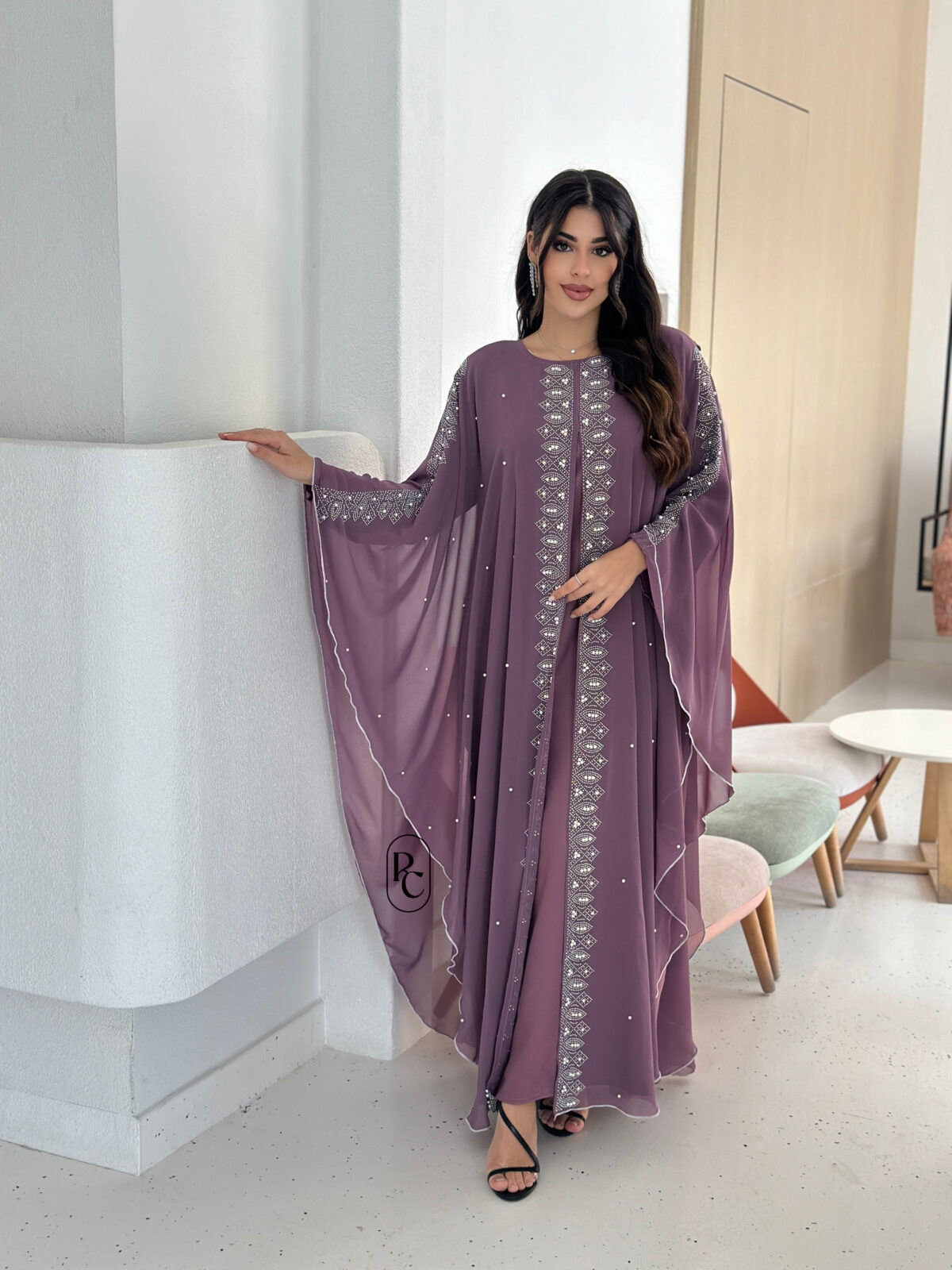 abaya code 054