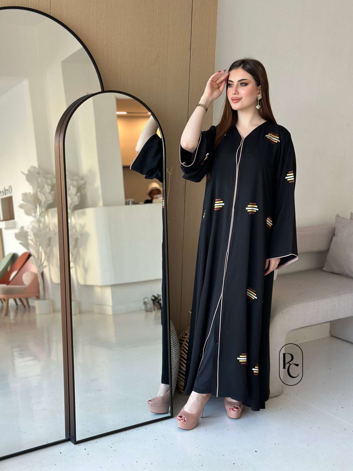 abaya code 070